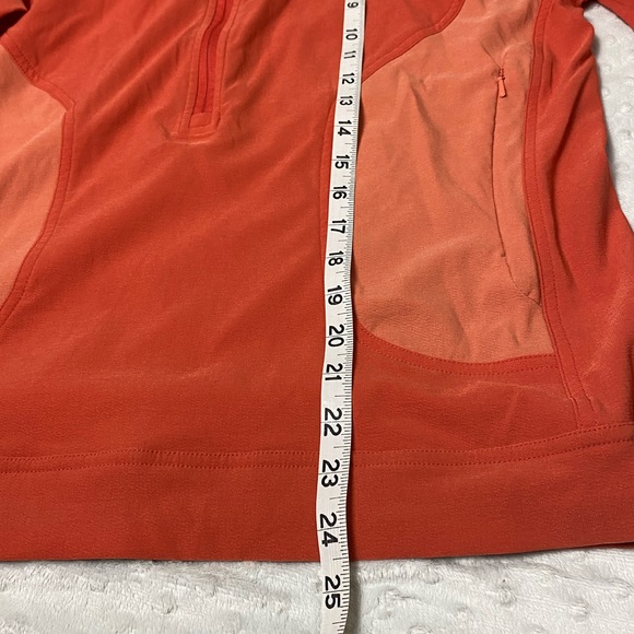 The North Face Women’s Jacket (Large) - Picture 11 of 13